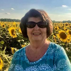 Meet your Posher, Carol